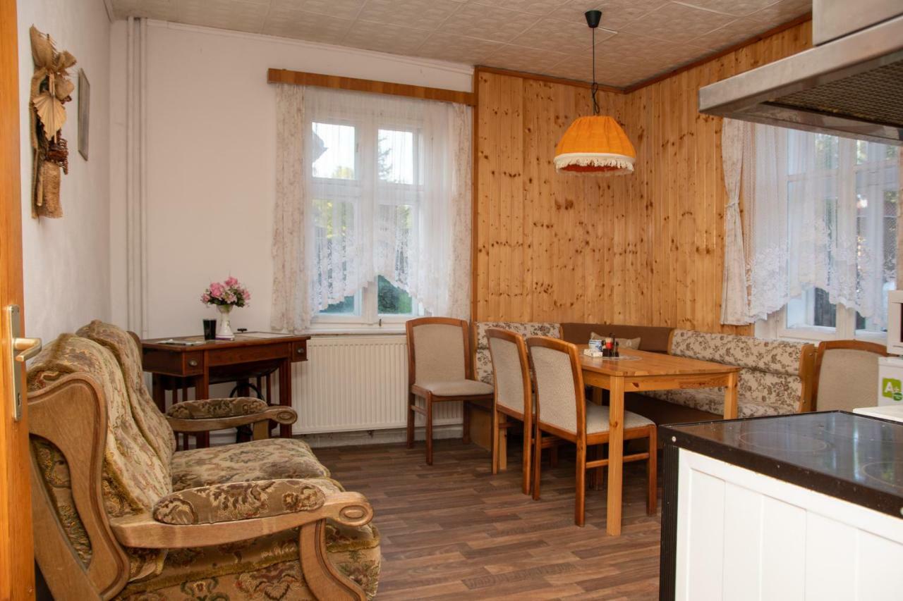 Apartmany U Kocoura Pod Klinovcem Kovářská Eksteriør billede